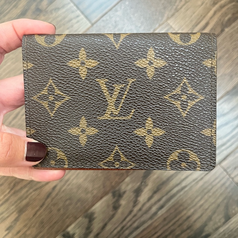 Louis Vuitton Vintage Card Holder 💫